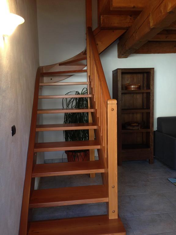 Maison Des Challant Challand Saint Victor Bagian luar foto