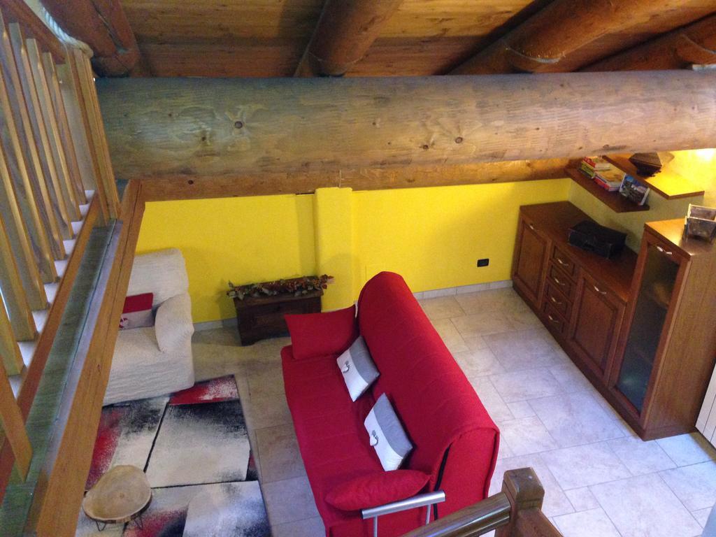 Maison Des Challant Challand Saint Victor Bagian luar foto
